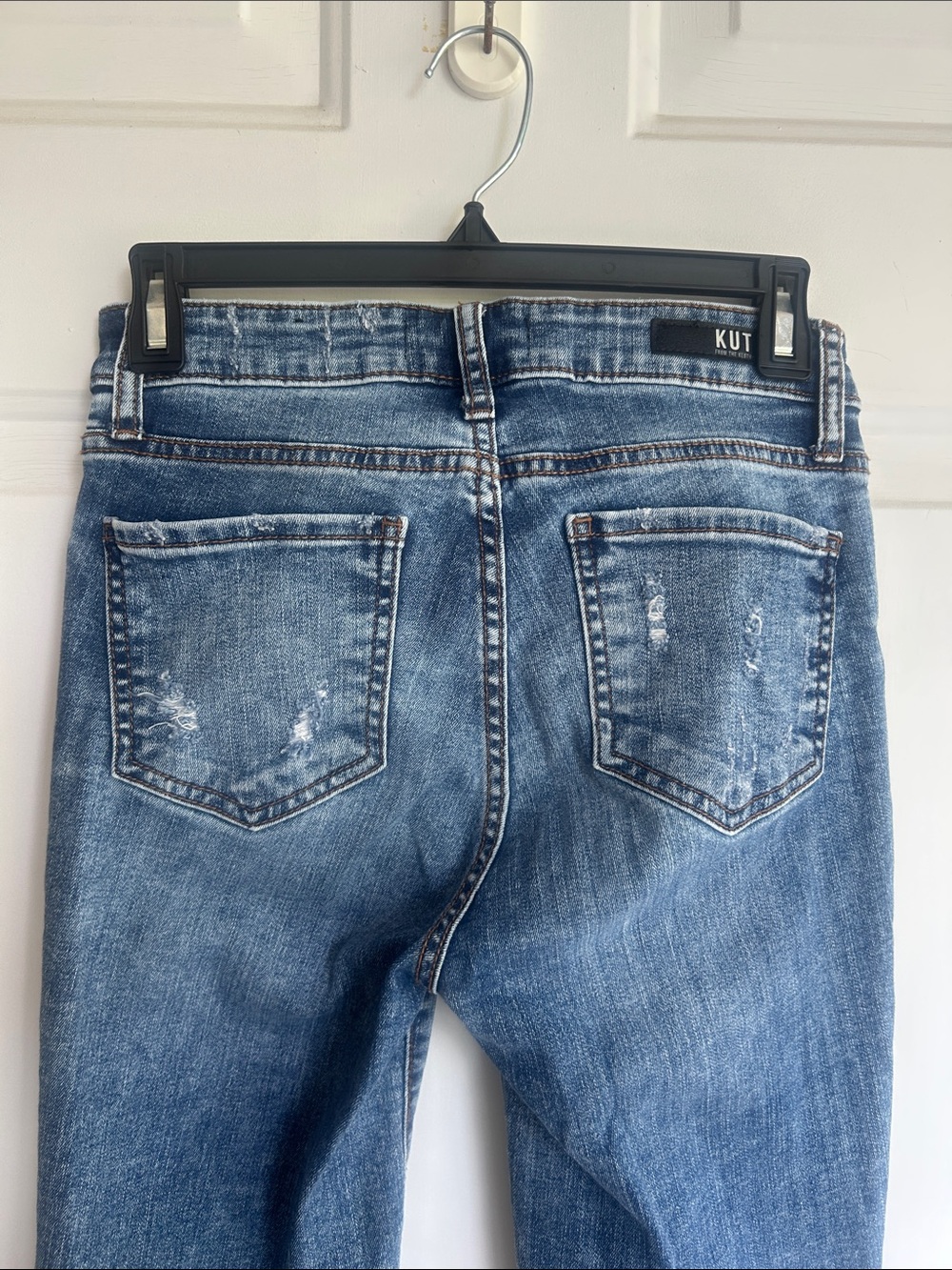 Kut From The Kloth Catherine Boyfriend Distressed Skinny Jeans - Picture 9 of 10